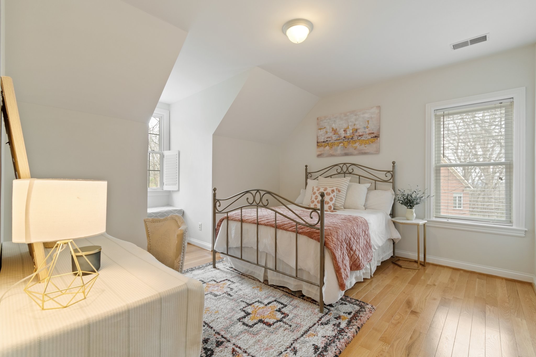 914 Elmington Ct