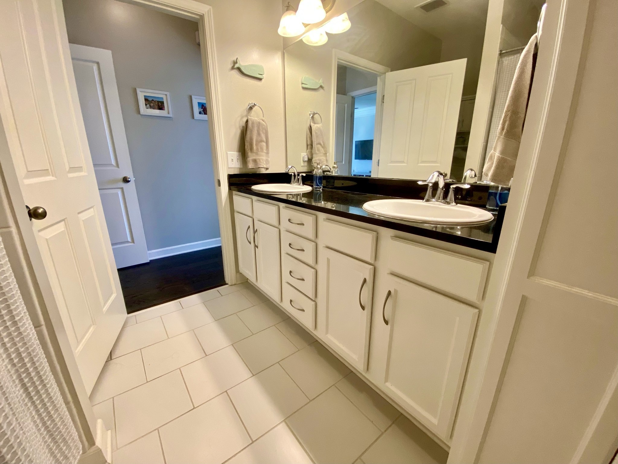 2310 Elliott Ave Unit: 830