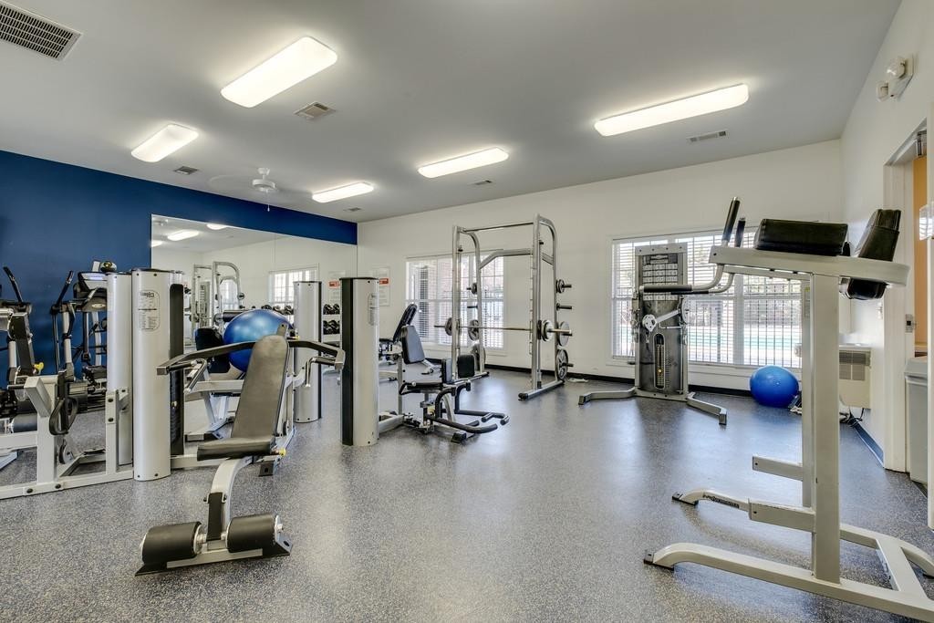 2310 Elliott Ave Unit: 830
