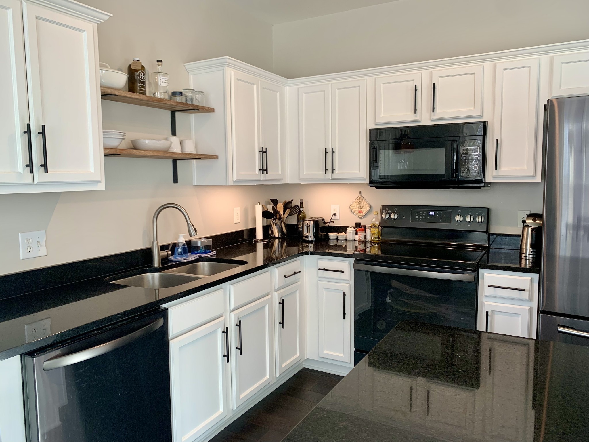 2310 Elliott Ave Unit: 830