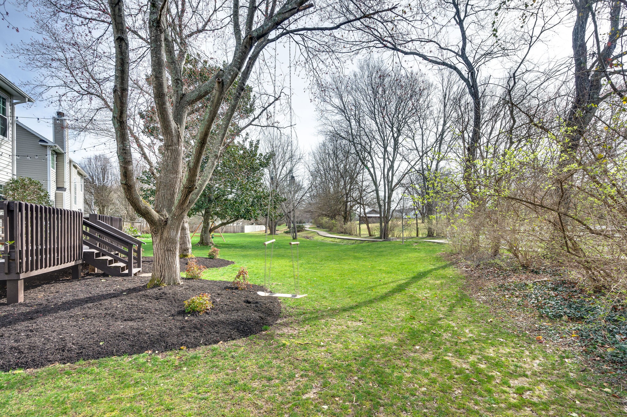208 Cavalcade Cir