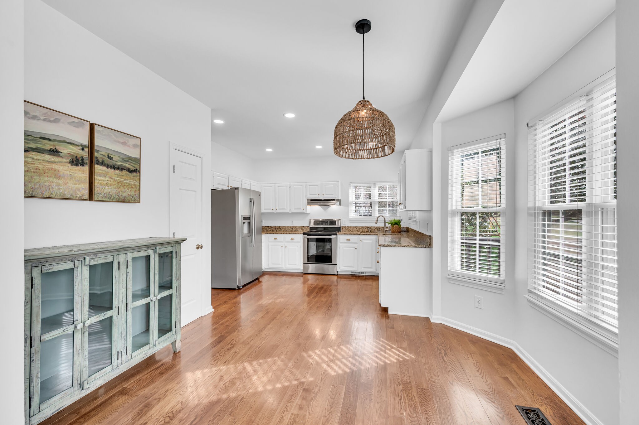 208 Cavalcade Cir