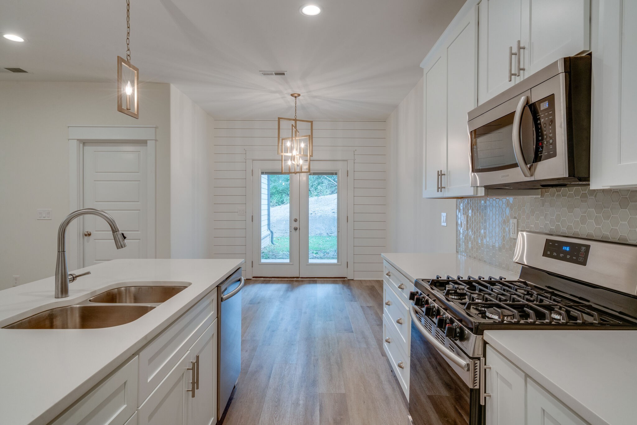 7053 Westside Circle Unit: 7053