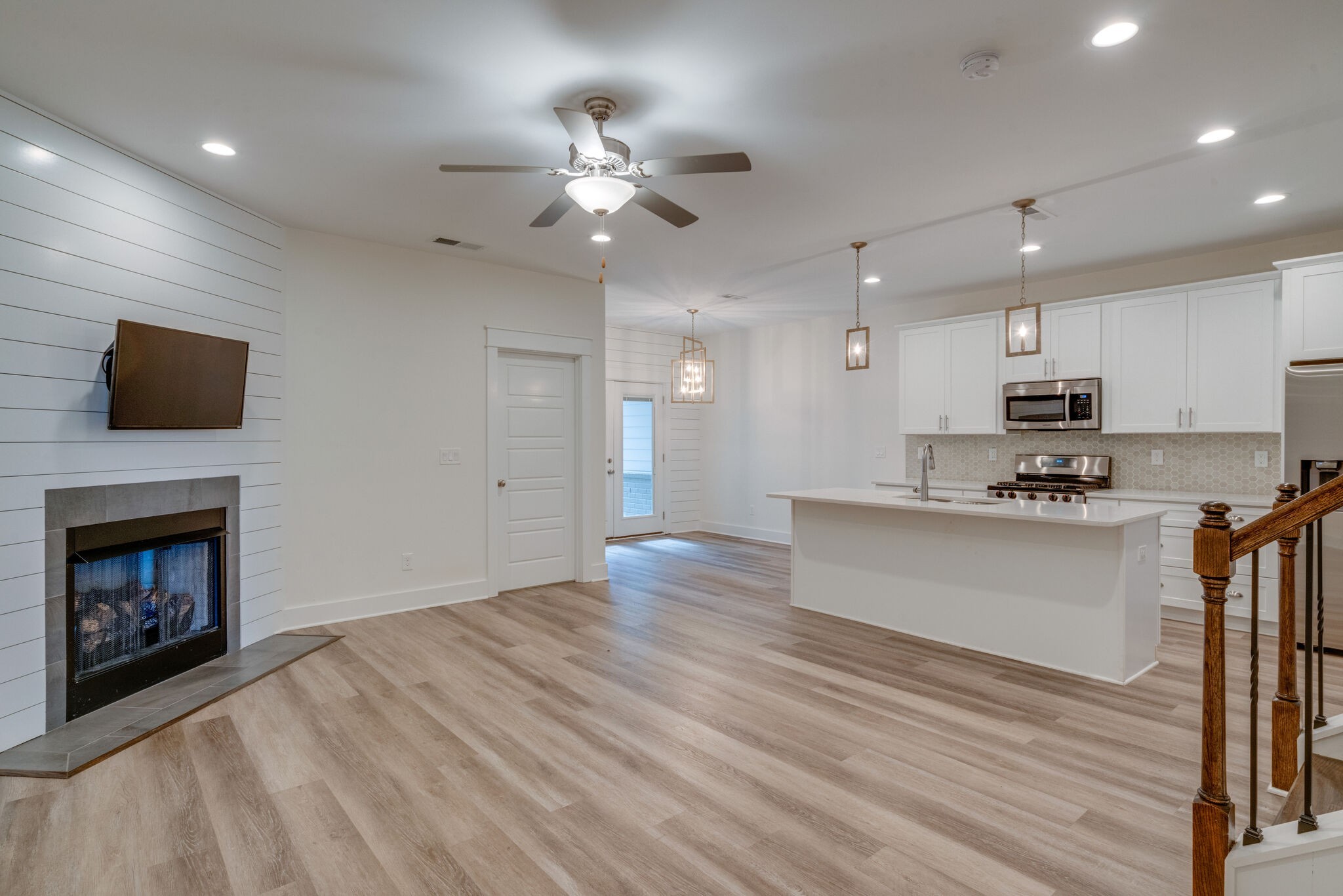 7053 Westside Circle Unit: 7053
