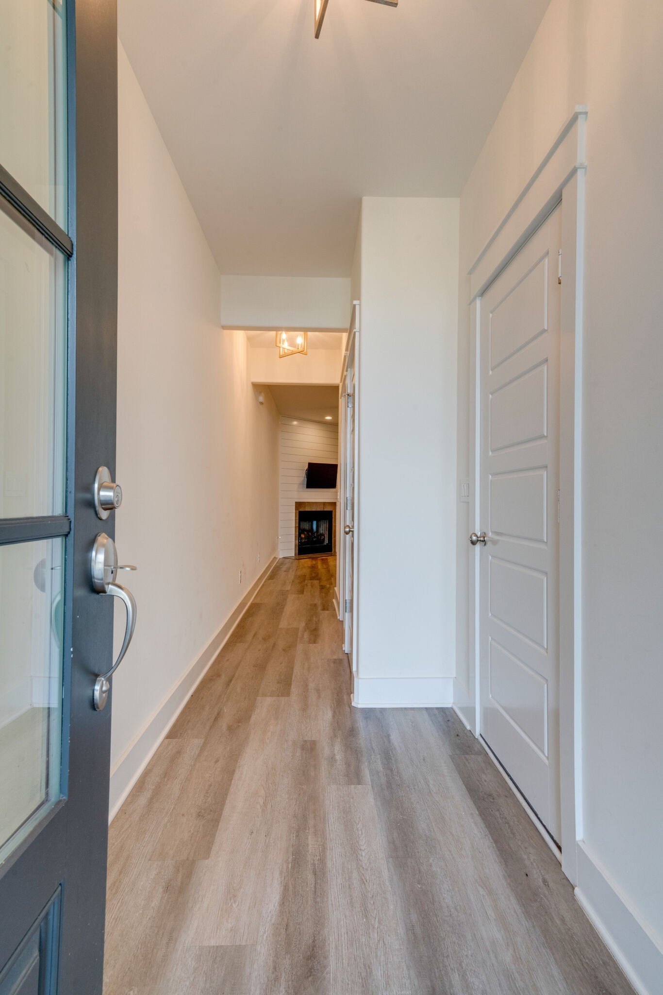 7053 Westside Circle Unit: 7053