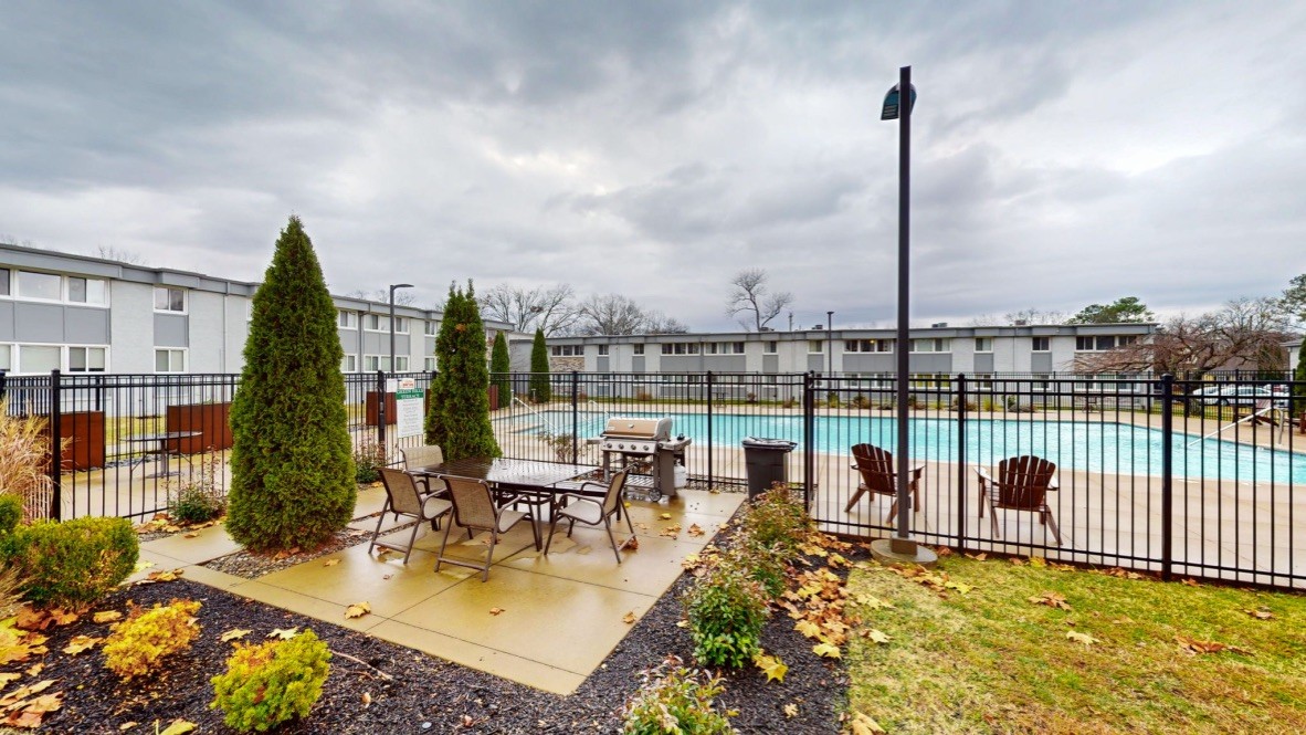 1900 Richard Jones Rd Unit: C110