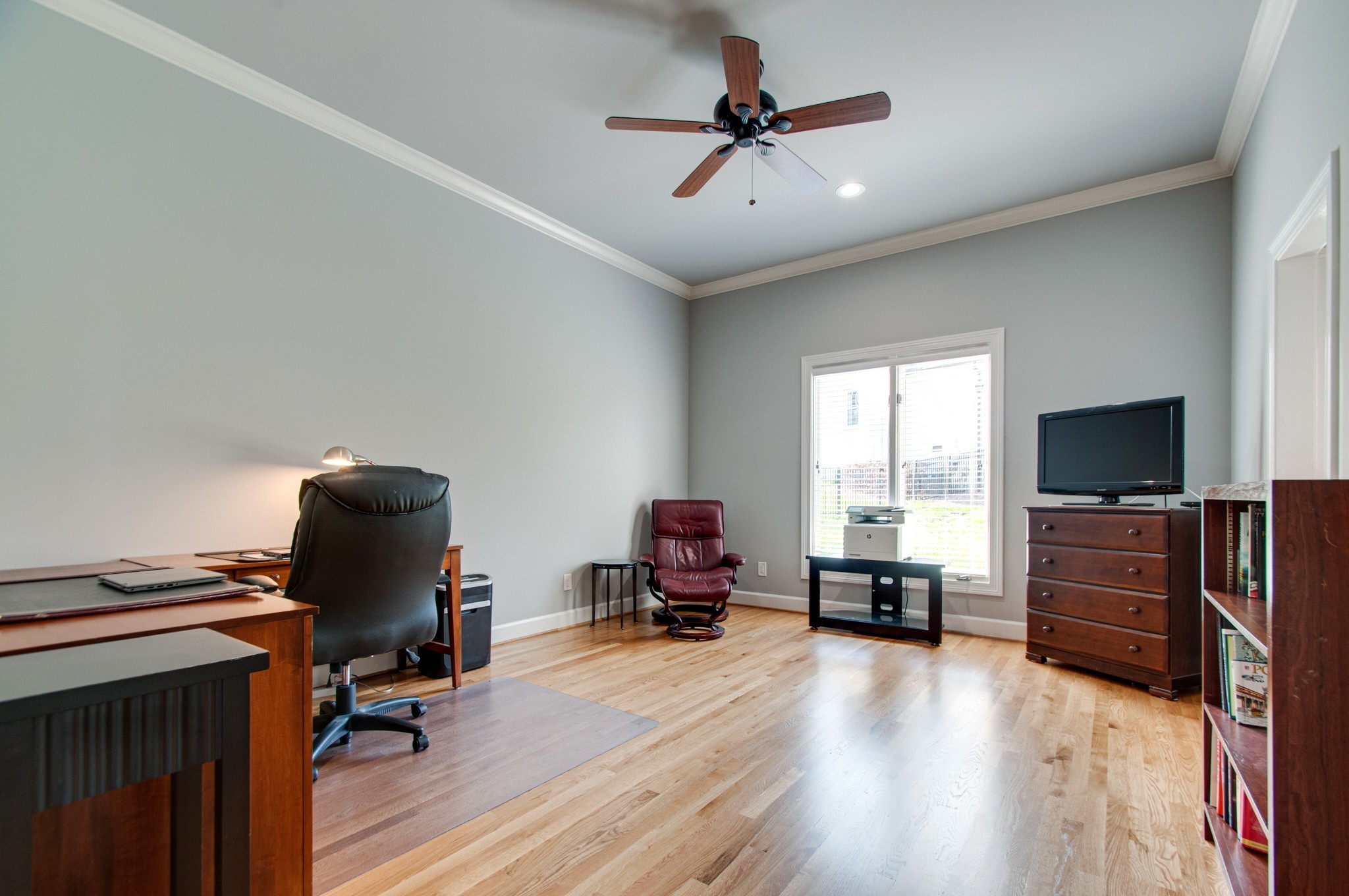 813 Shadowstone Pl