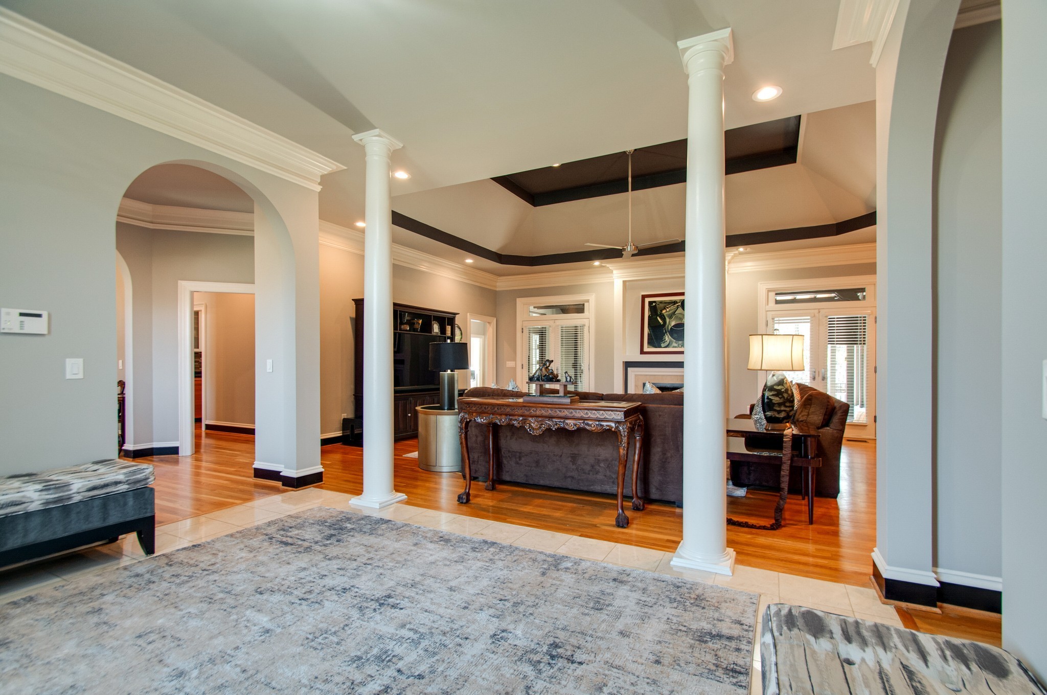 813 Shadowstone Pl