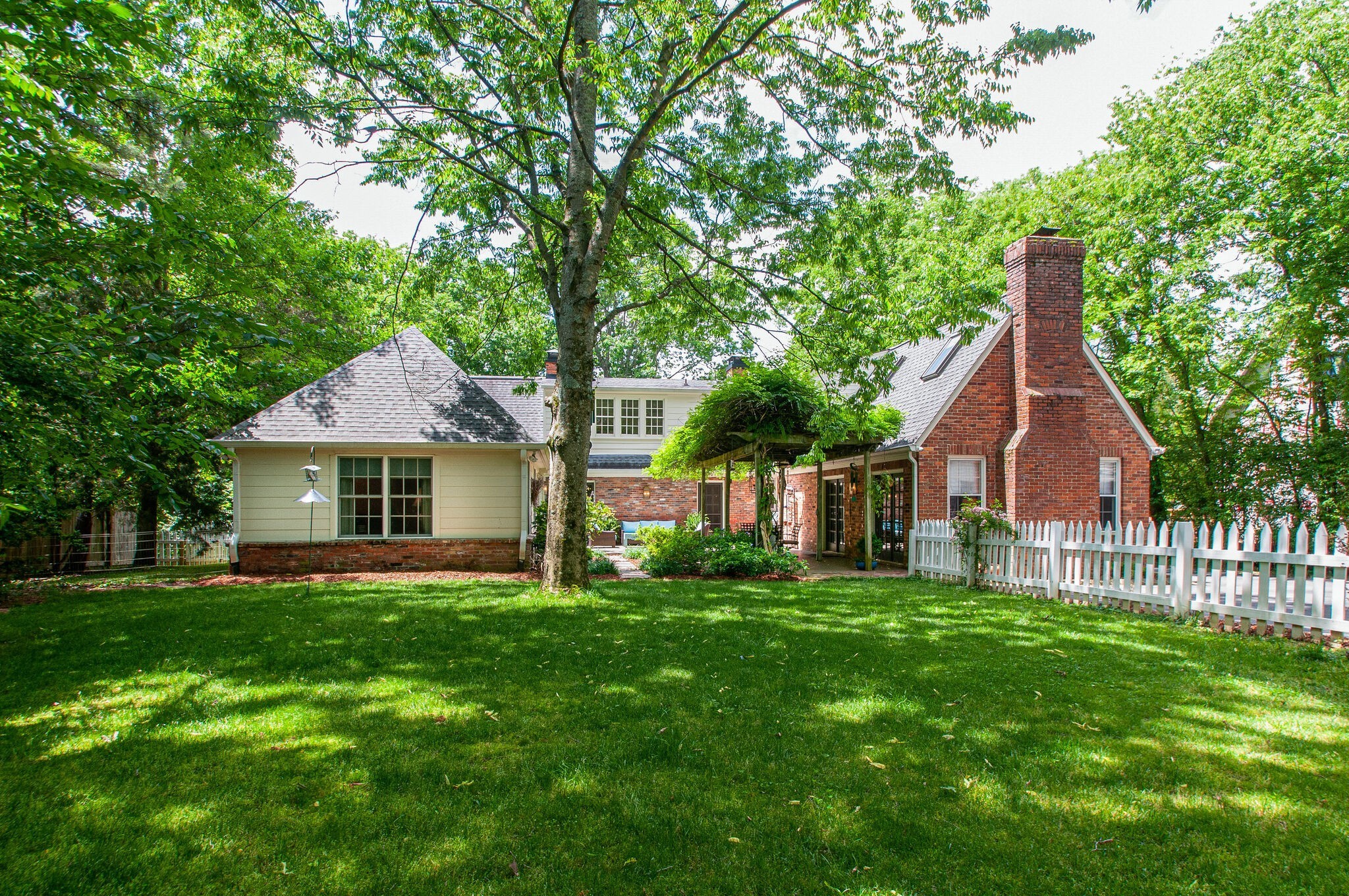 213 Haverford Ave