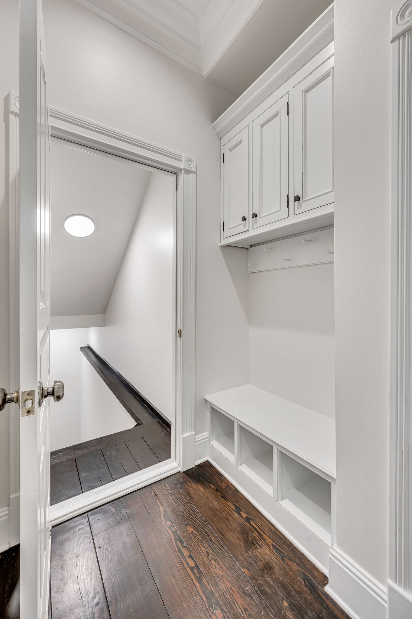 1615 Edgewater Ct