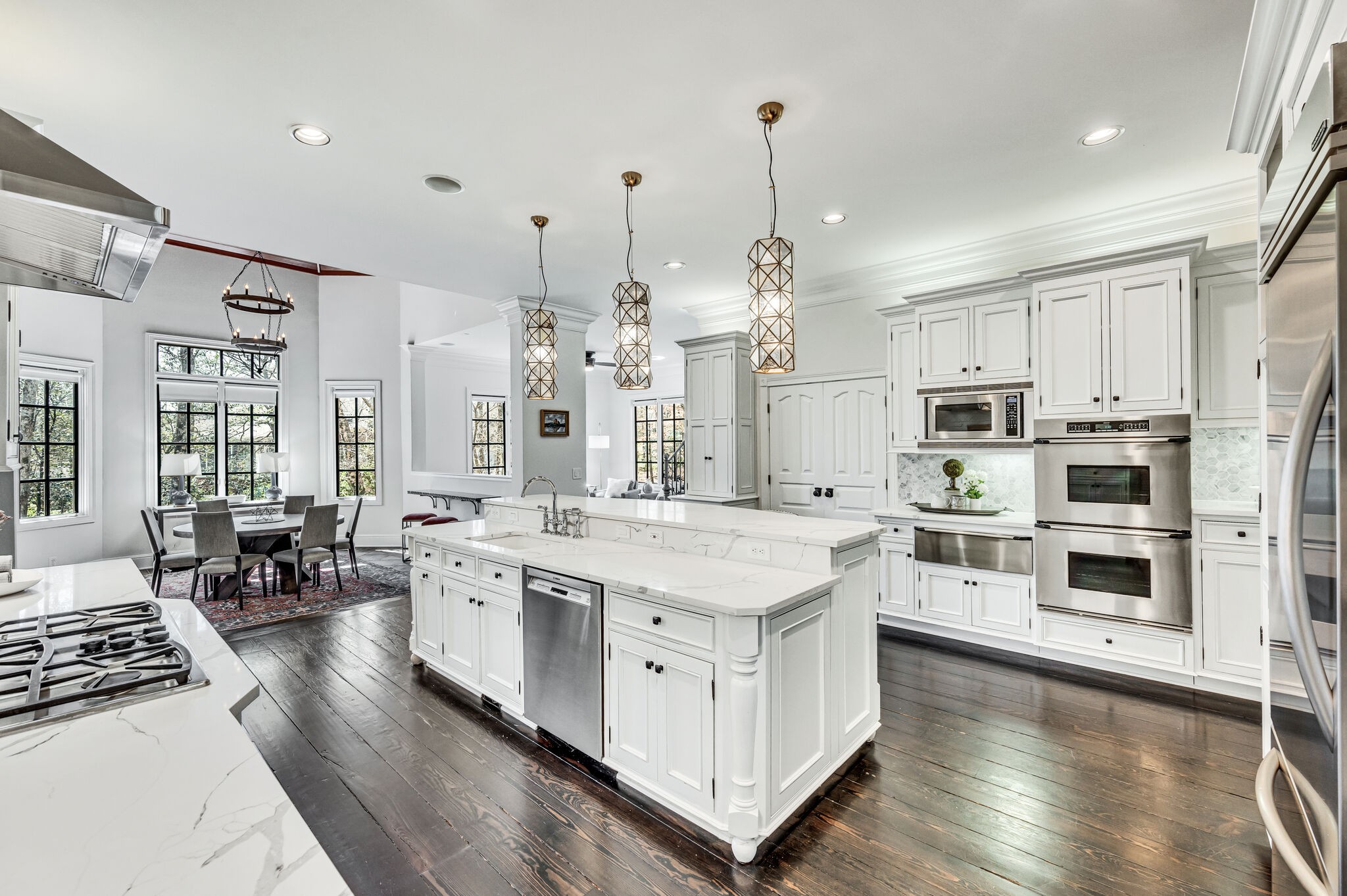 1615 Edgewater Ct
