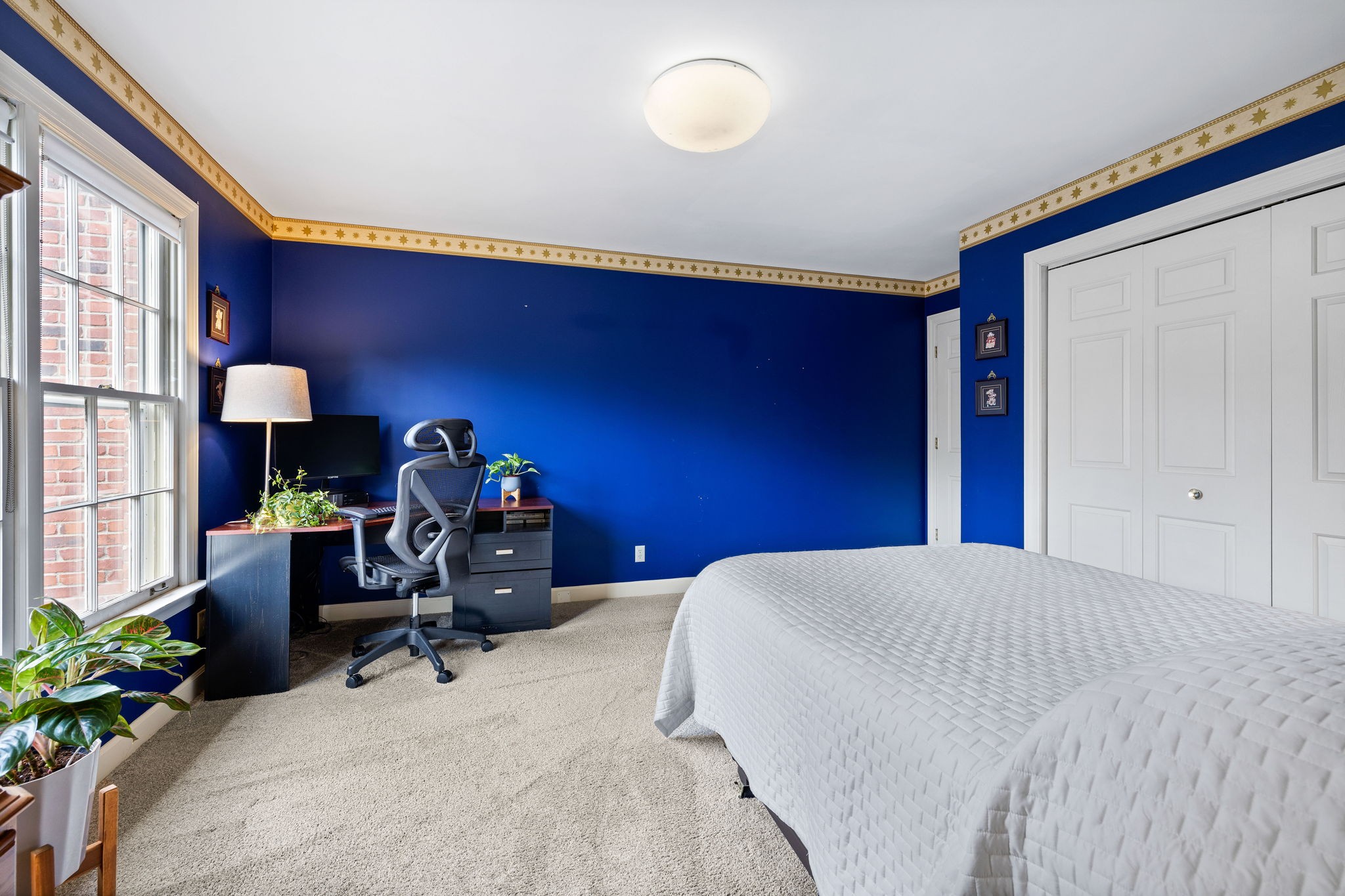 18 Lexington Grn