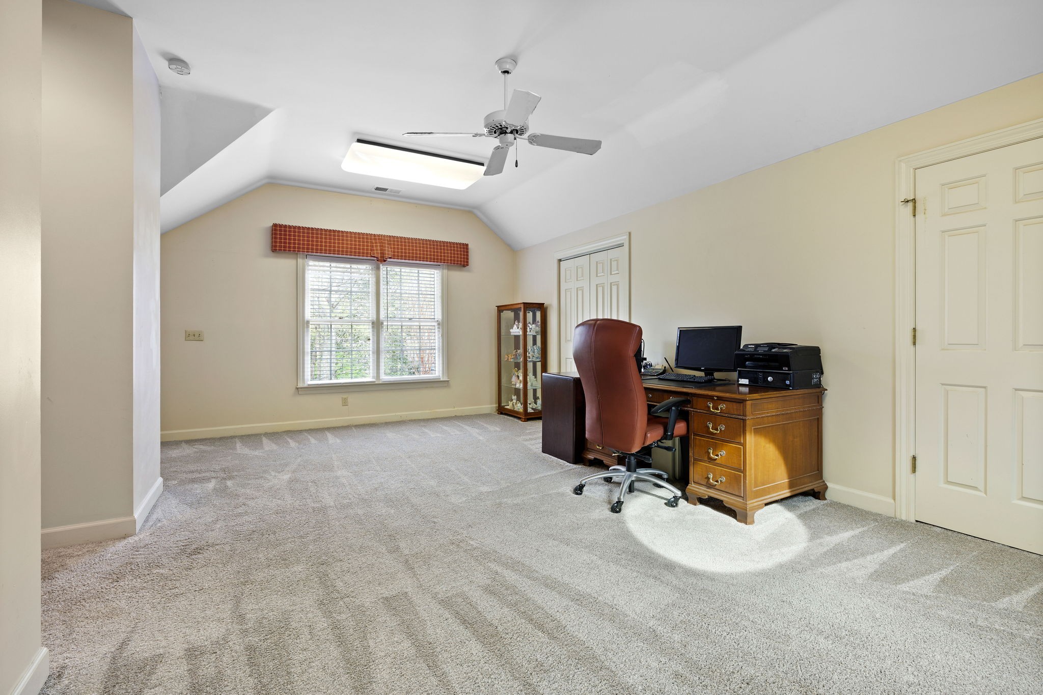 18 Lexington Grn