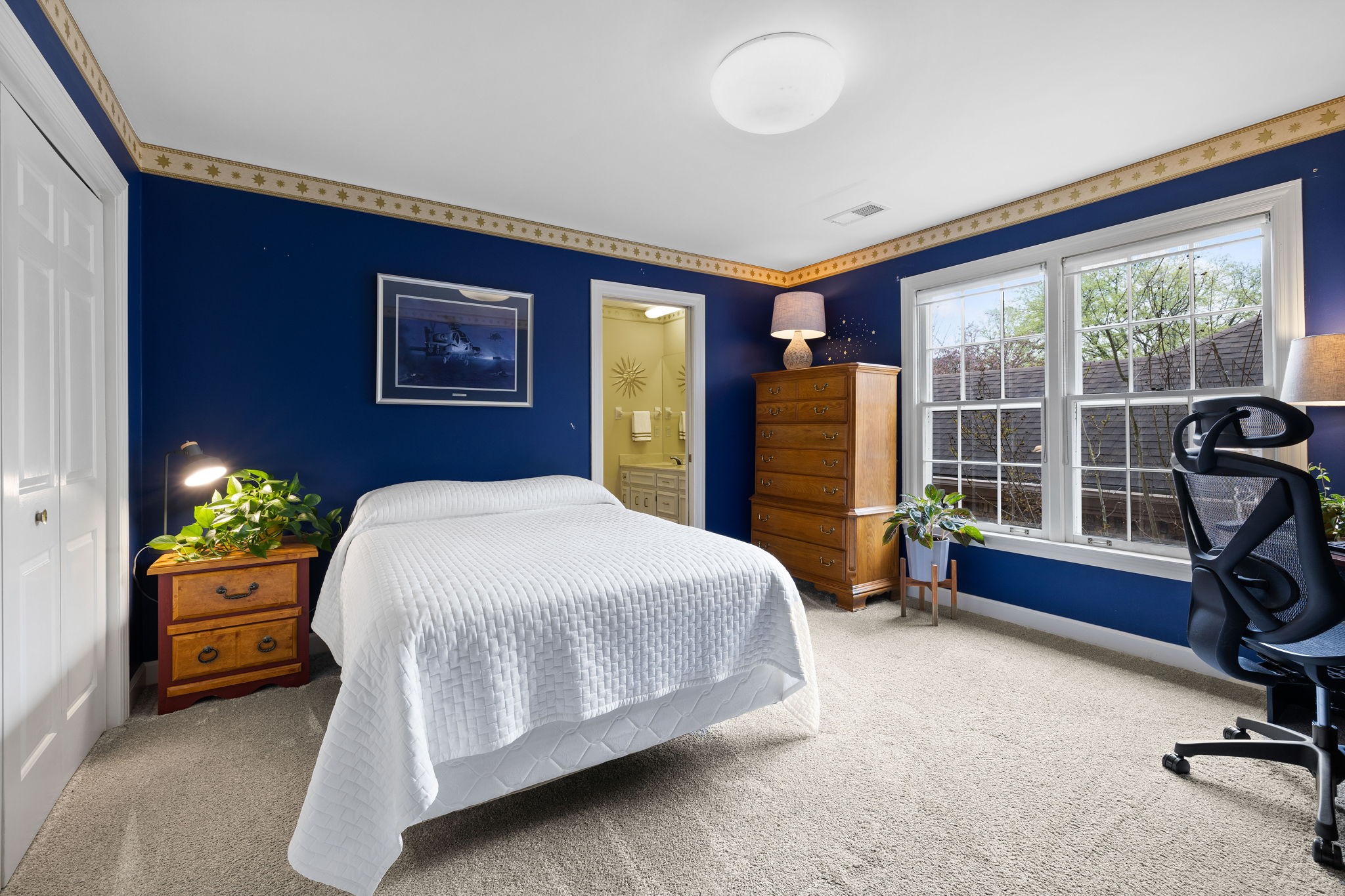 18 Lexington Grn