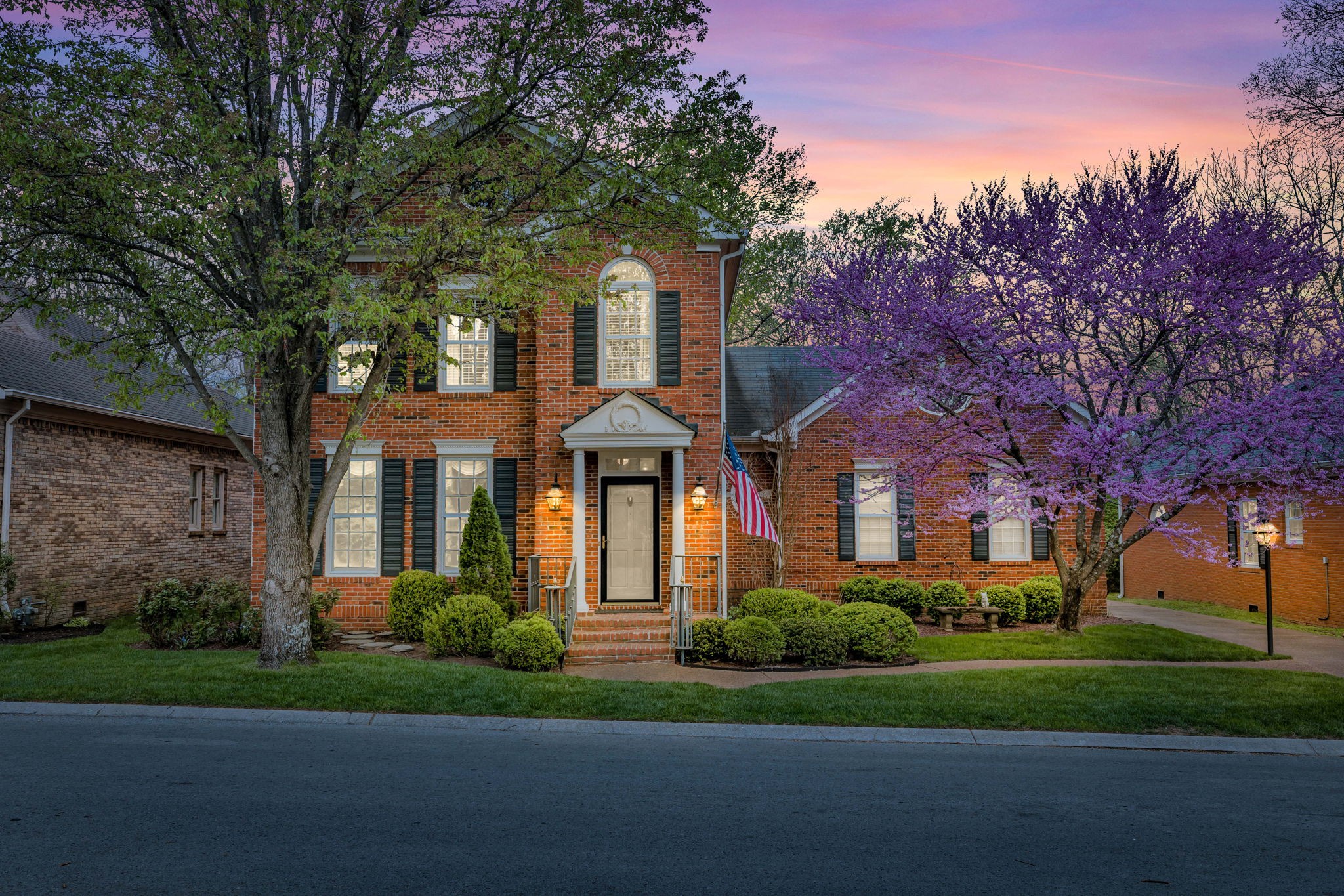 18 Lexington Grn