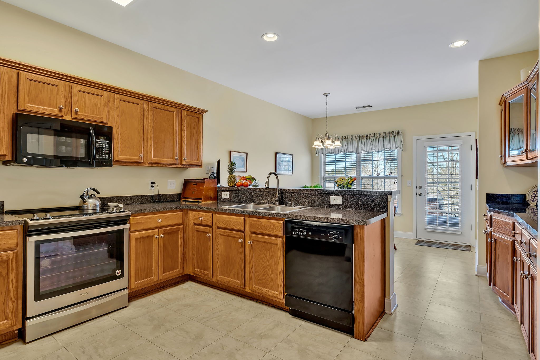 213 Wrennewood Ln