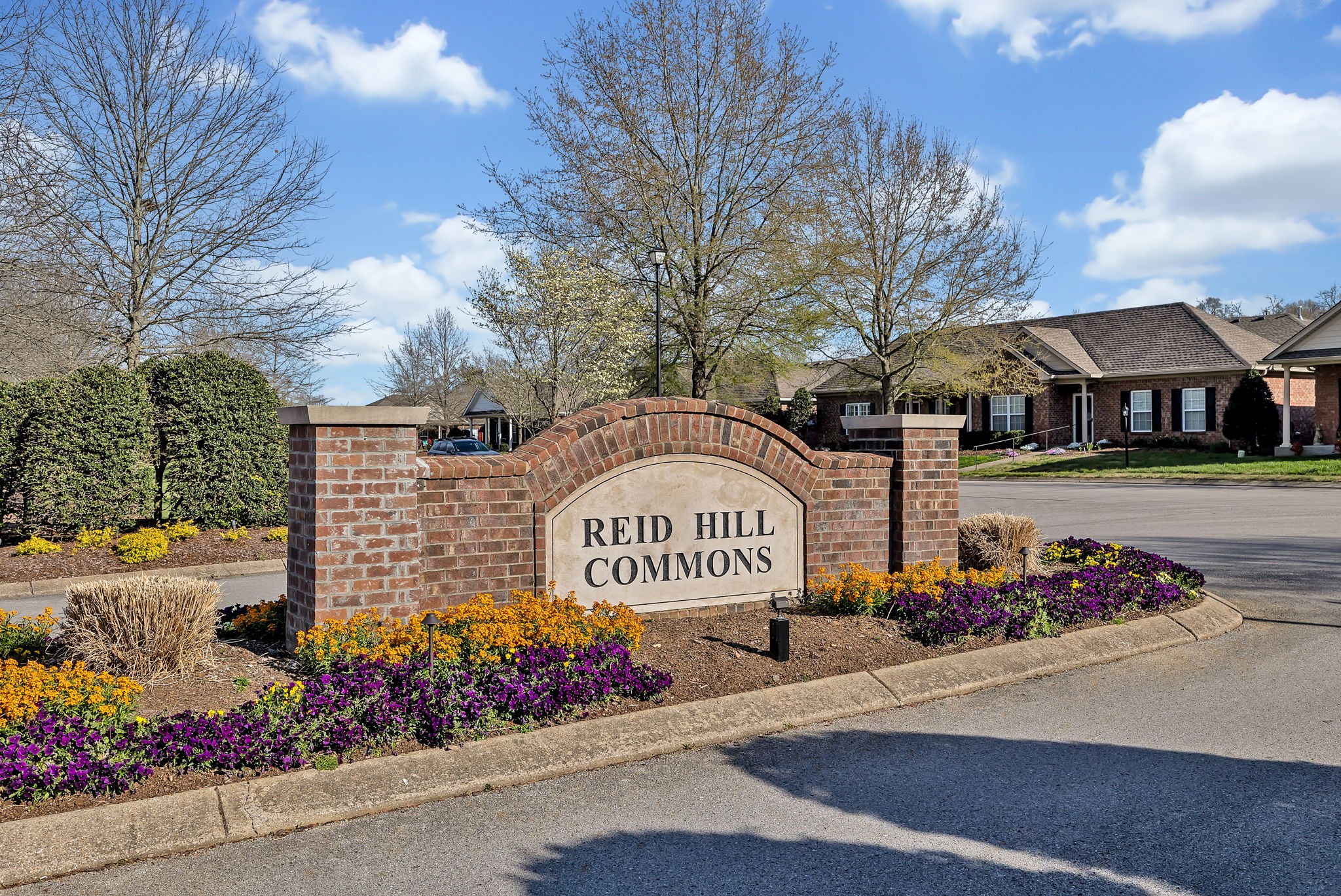 213 Wrennewood Ln