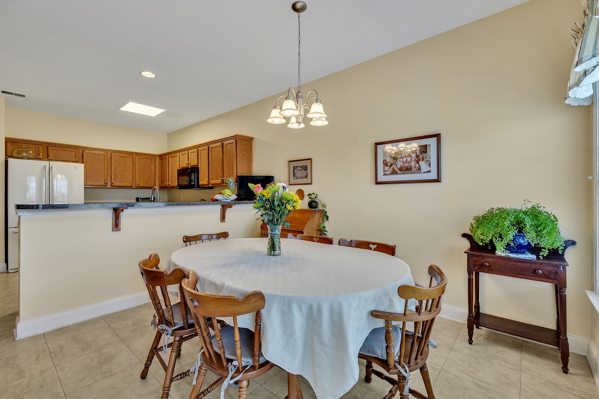 213 Wrennewood Ln