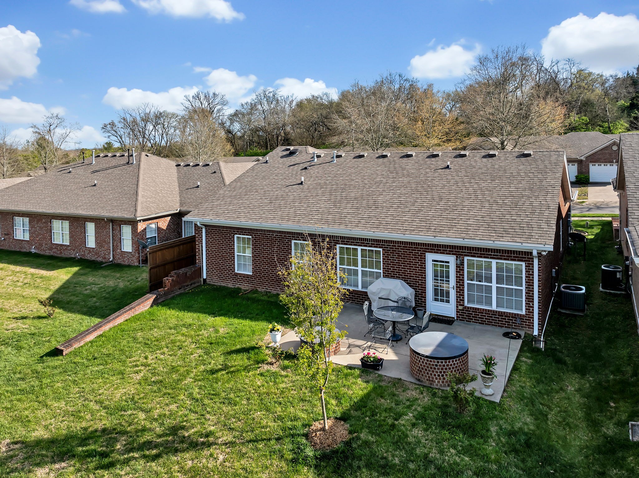 213 Wrennewood Ln