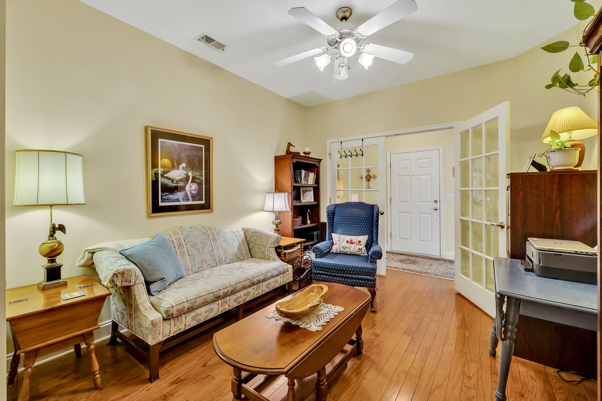 213 Wrennewood Ln