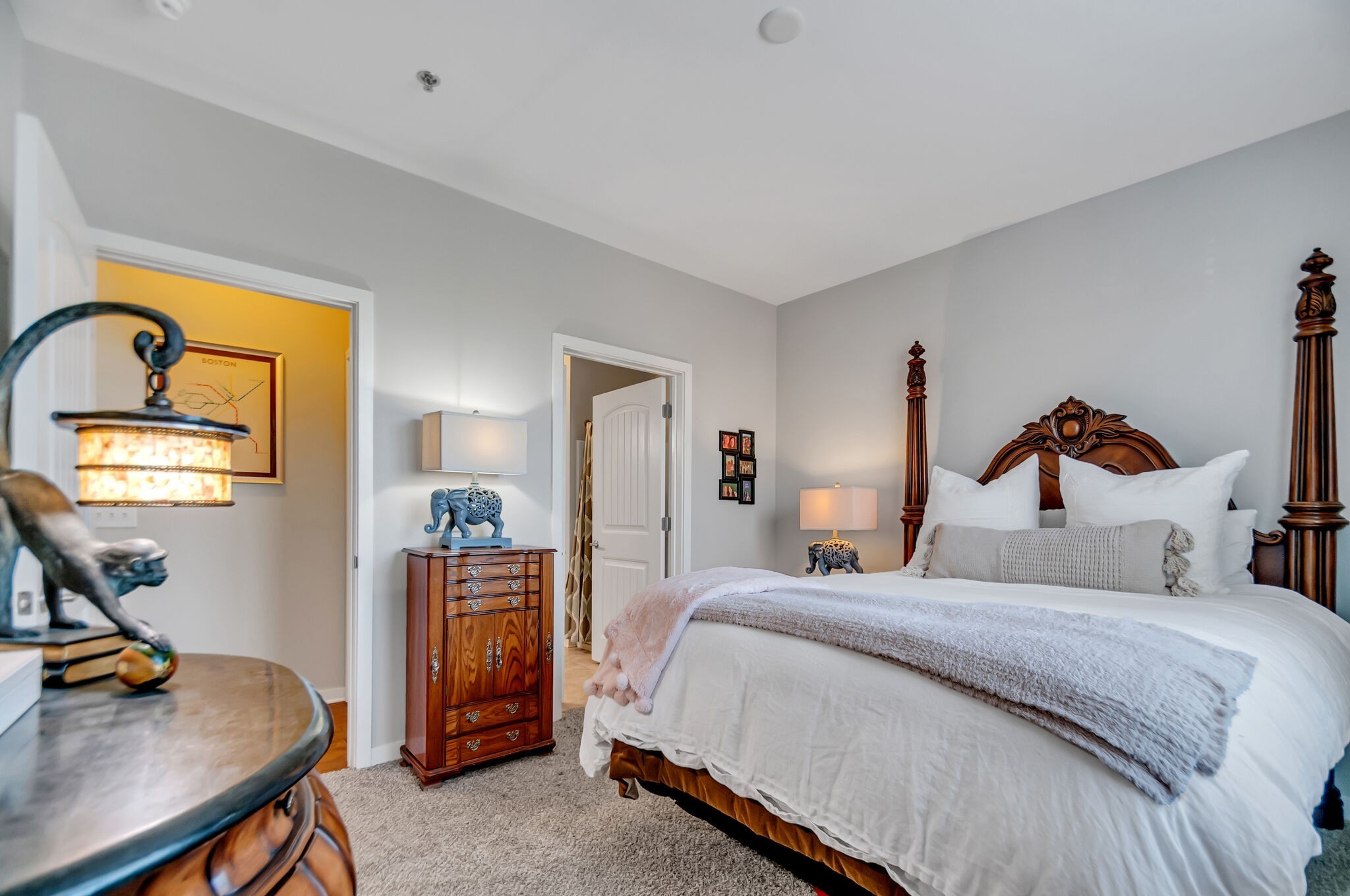 1122 Litton Ave Unit: 208
