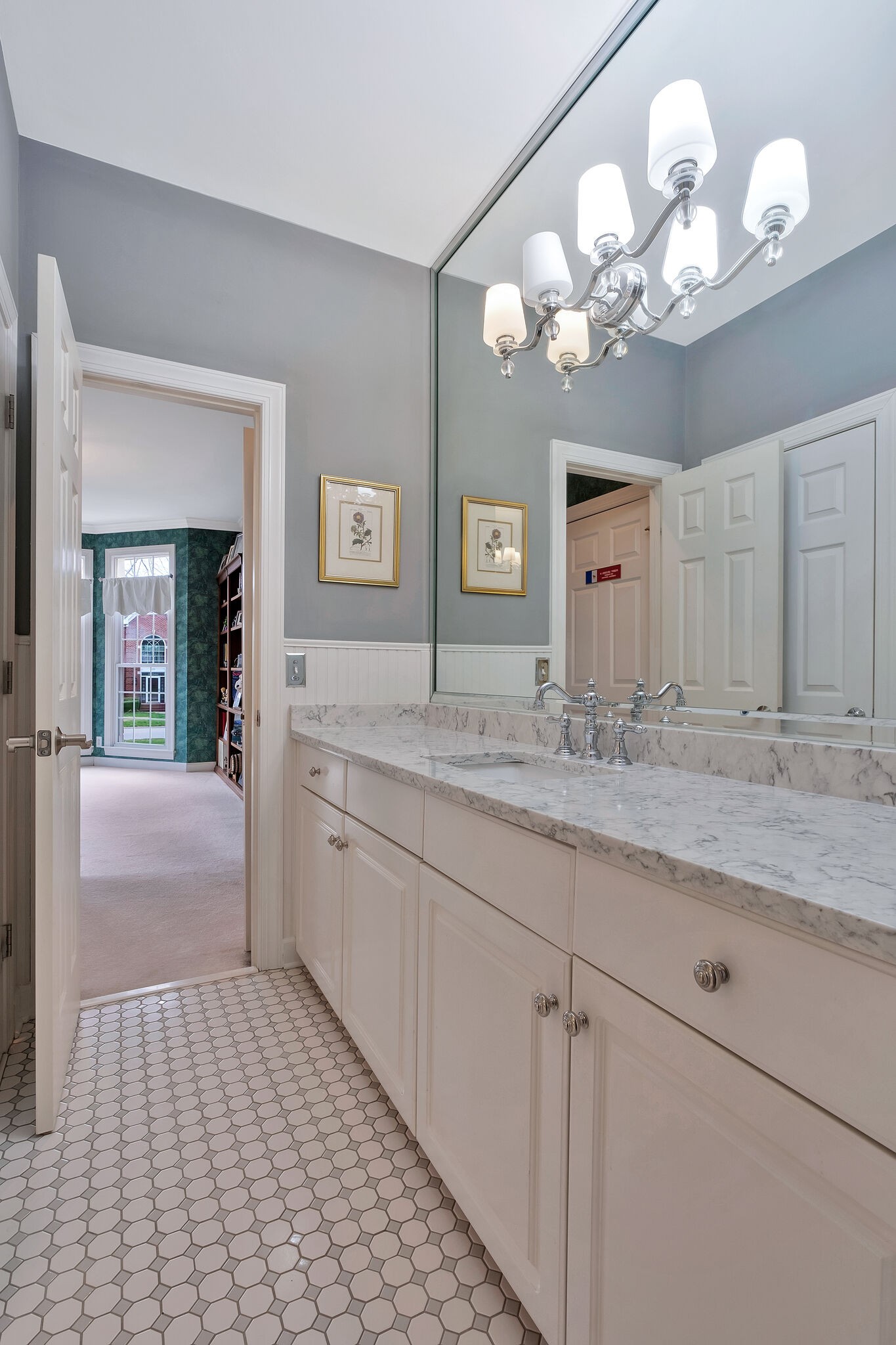506 Sandpiper Circle