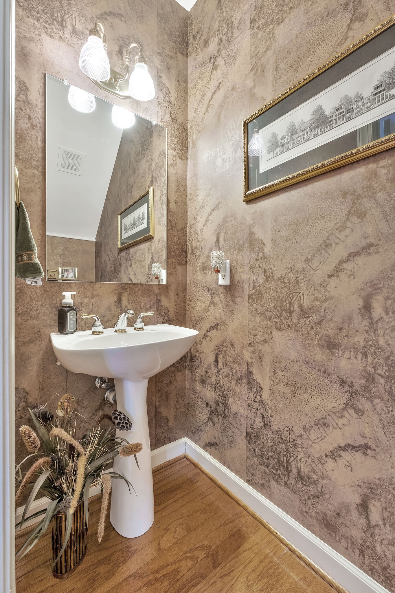 506 Sandpiper Circle