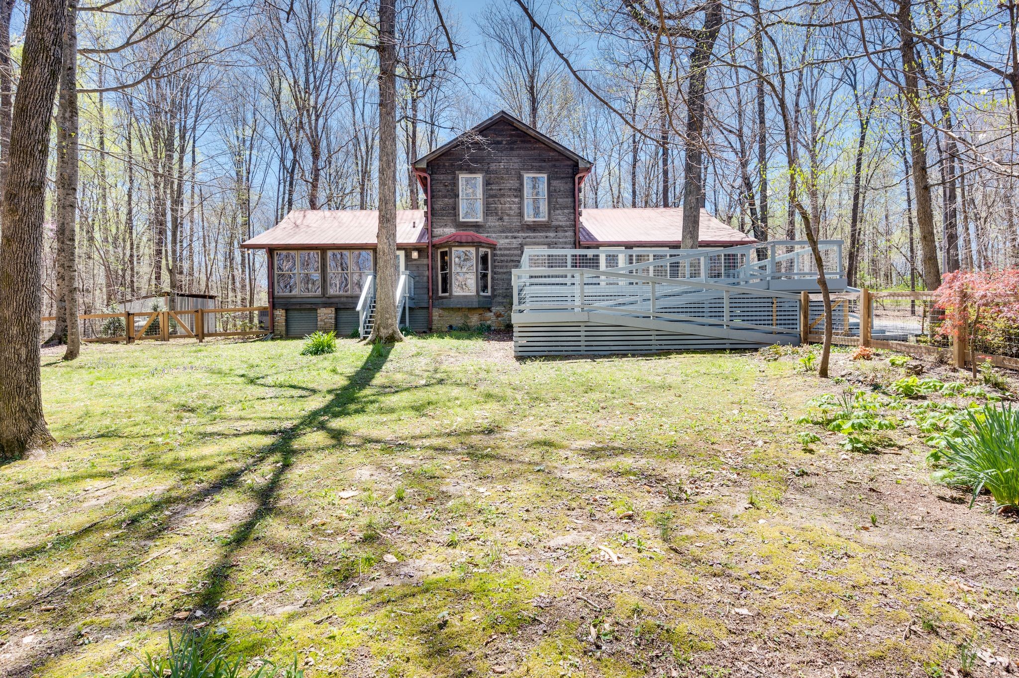 4138 Grays Point Rd