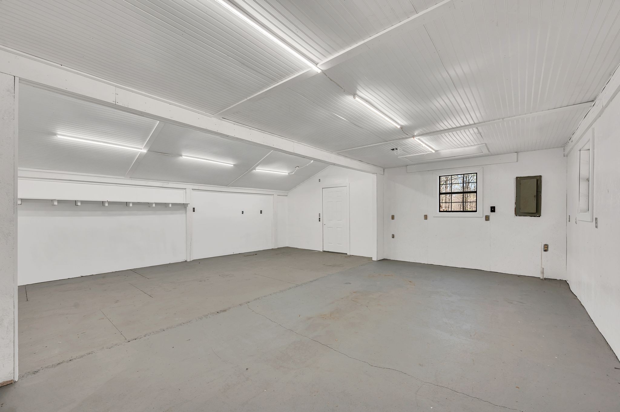4138 Grays Point Rd