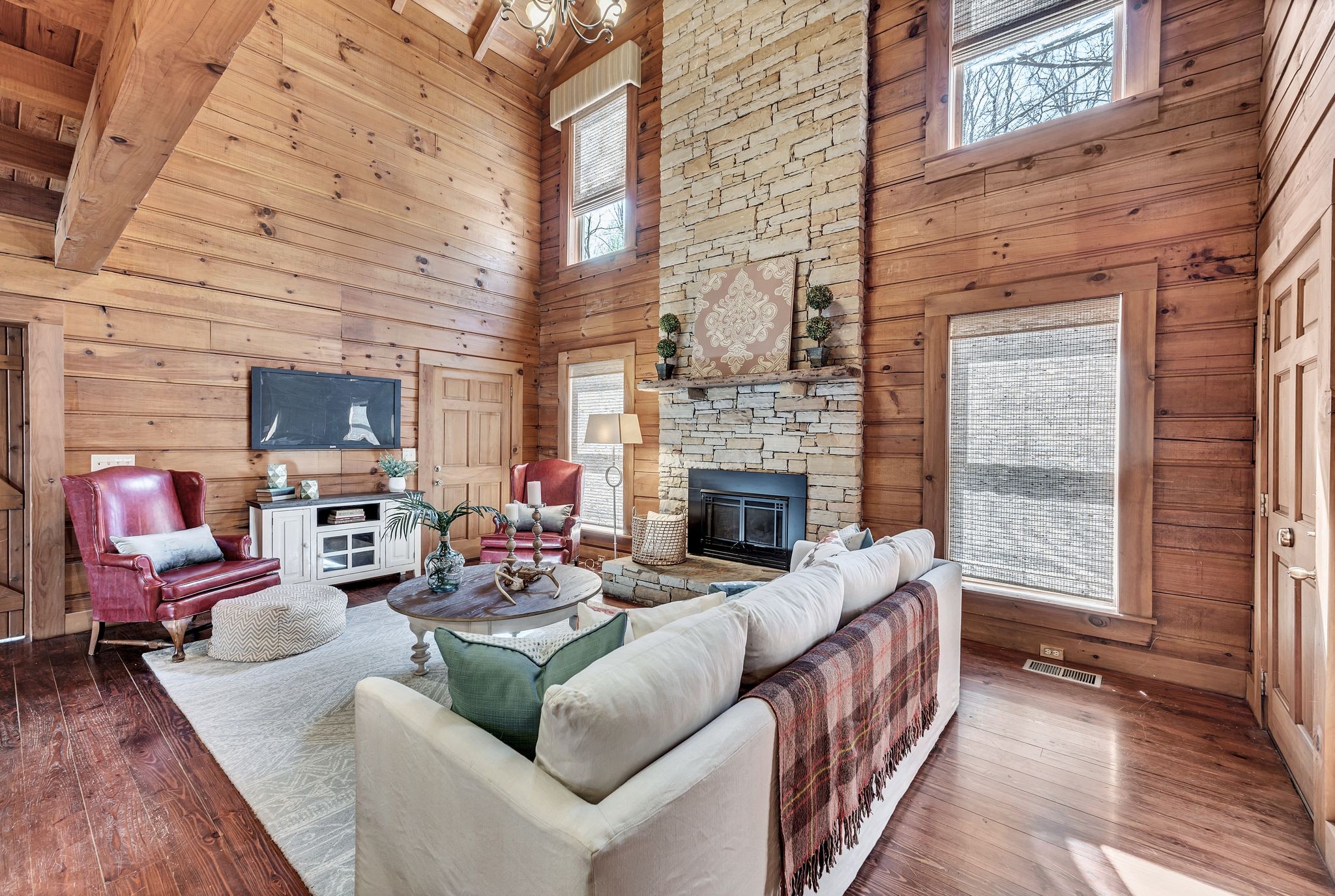 4138 Grays Point Rd