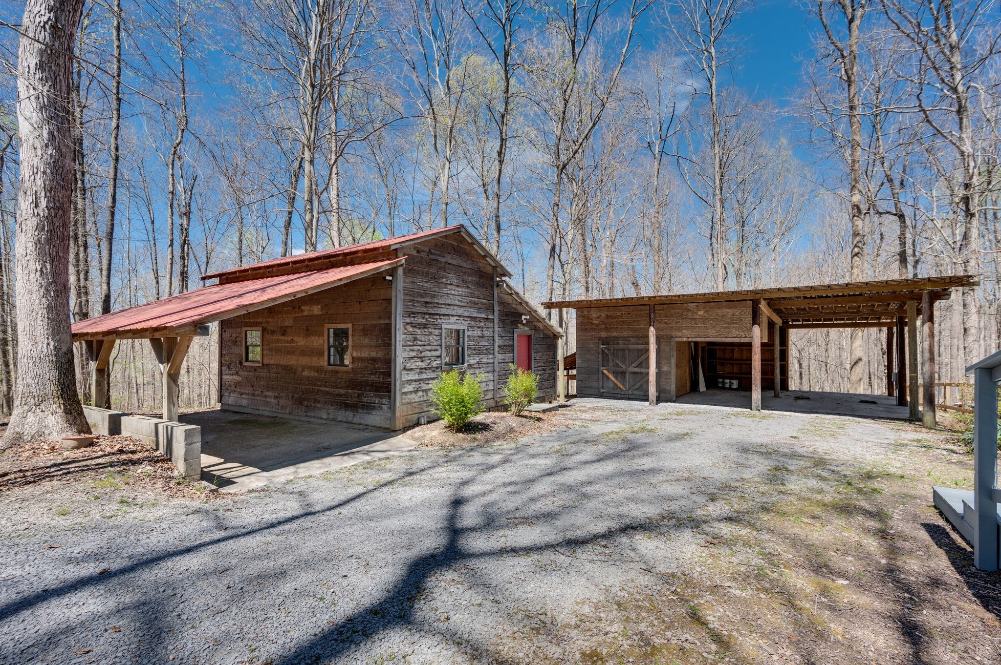 4138 Grays Point Rd