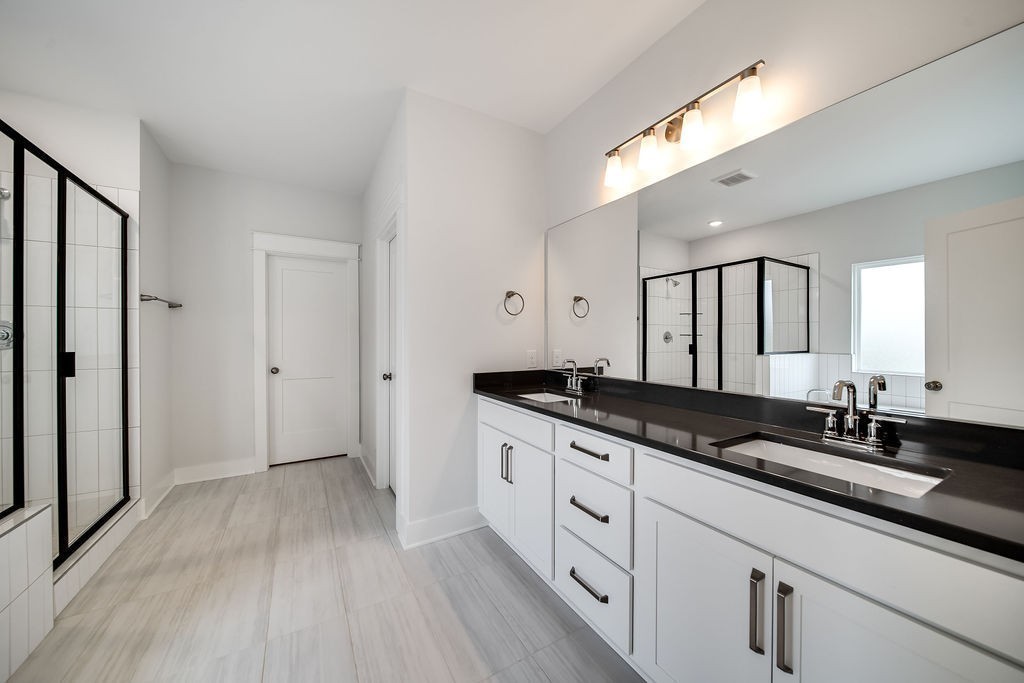 7304 Dutch River Circle