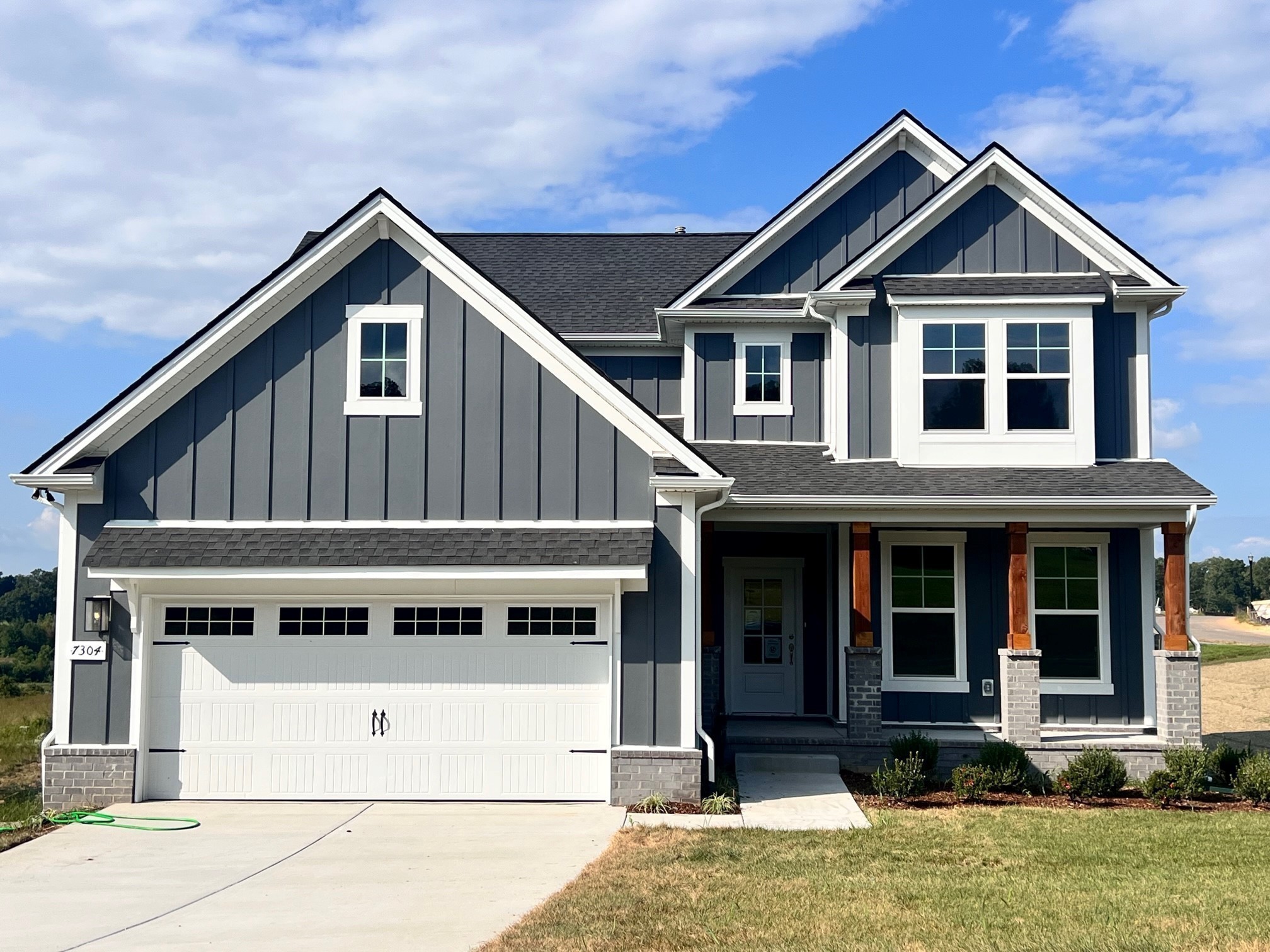 7304 Dutch River Circle