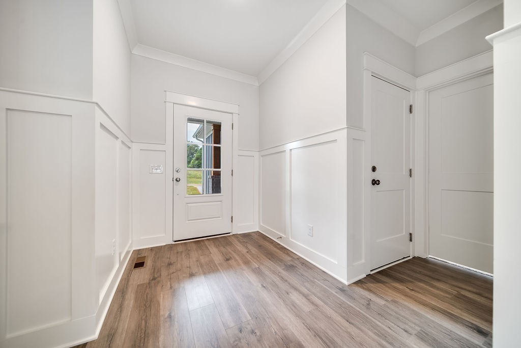 7304 Dutch River Circle