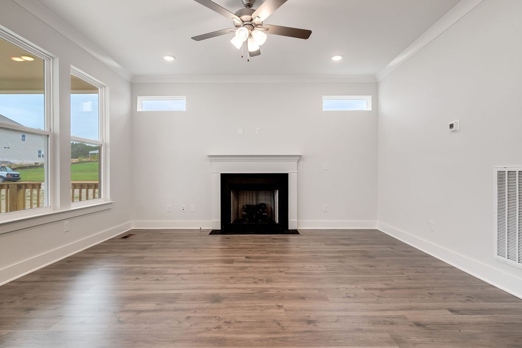 7304 Dutch River Circle