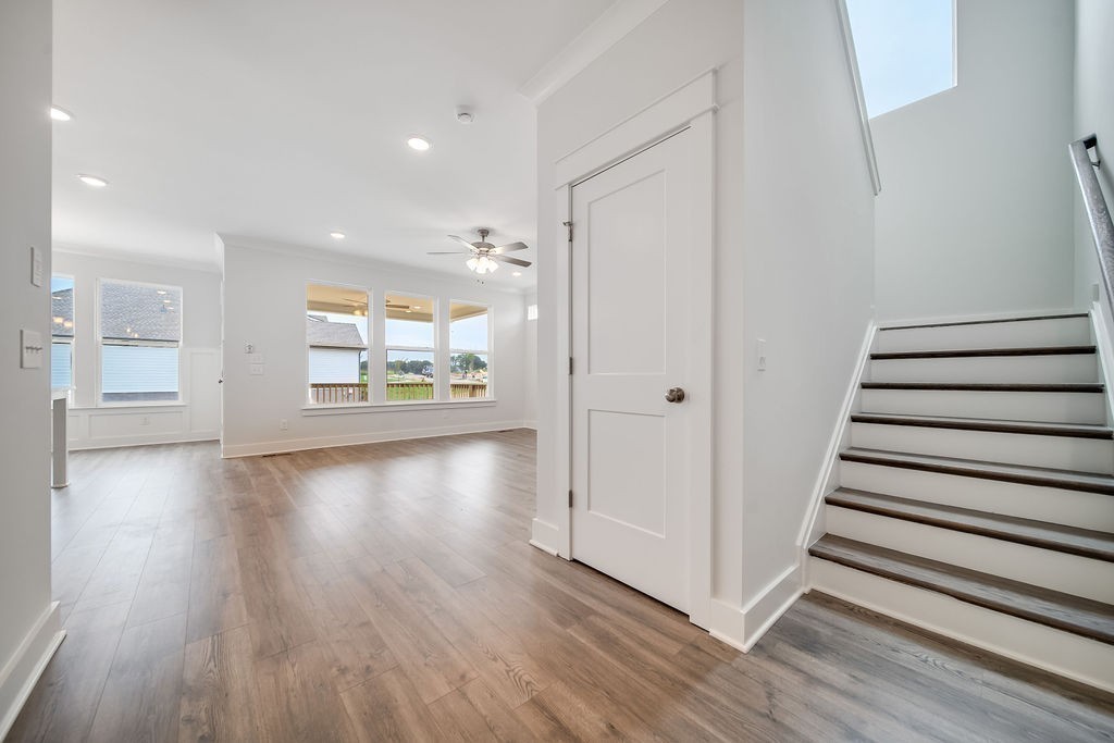 7304 Dutch River Circle