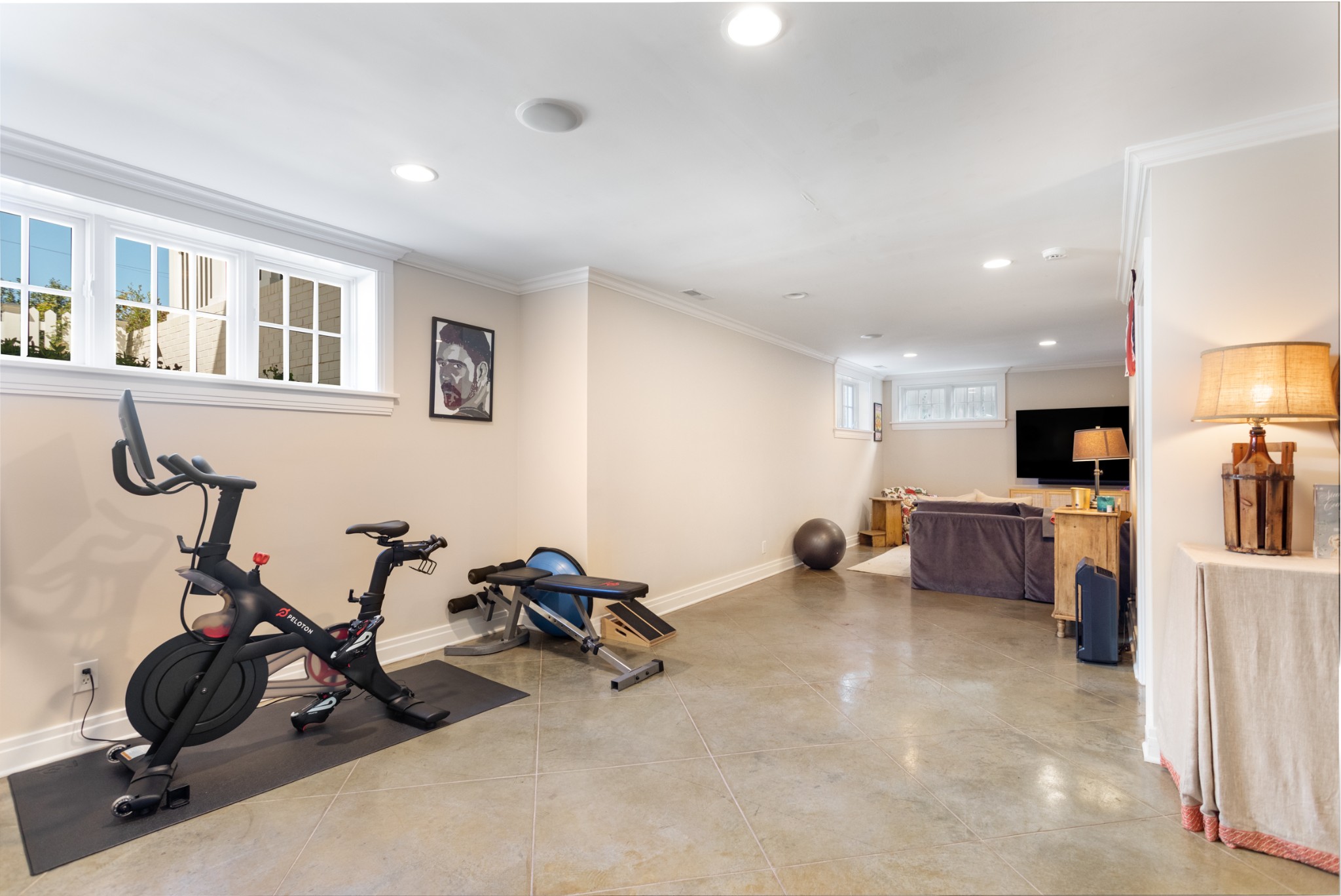 615 Westover Dr
