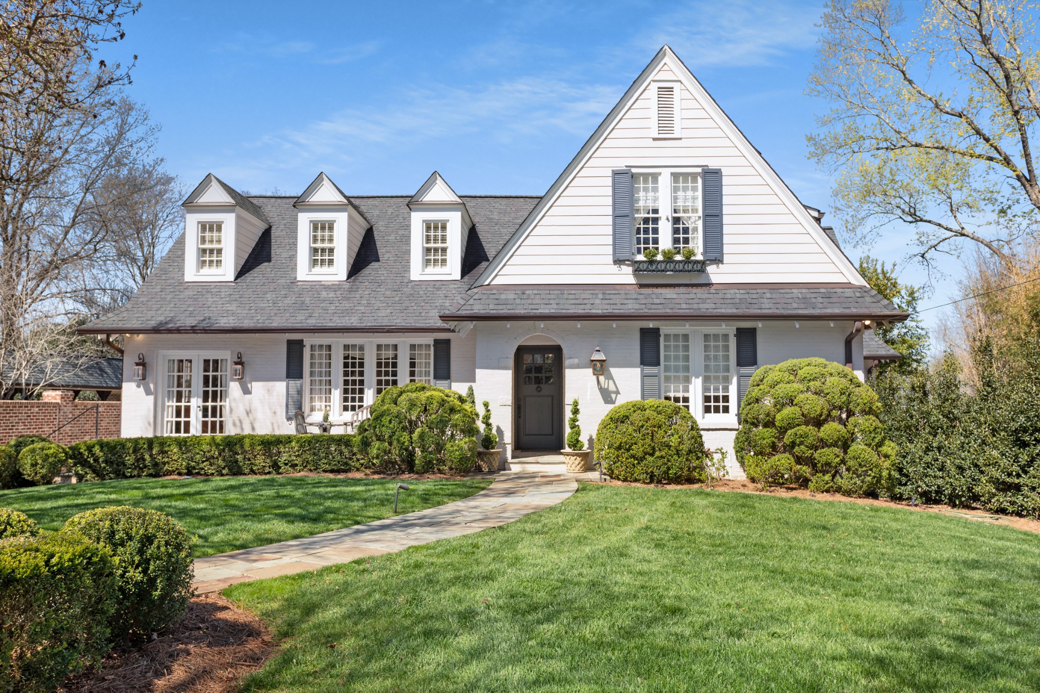 615 Westover Dr