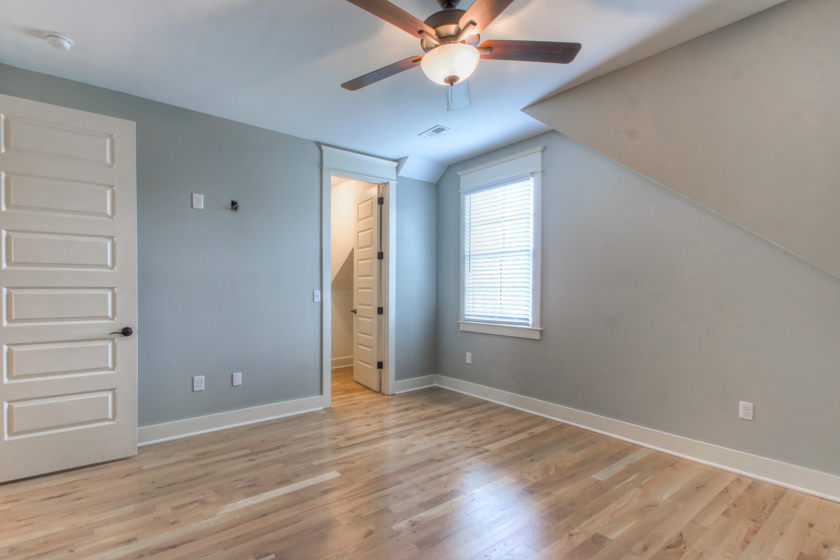 105 Lafayette Ct Unit: D
