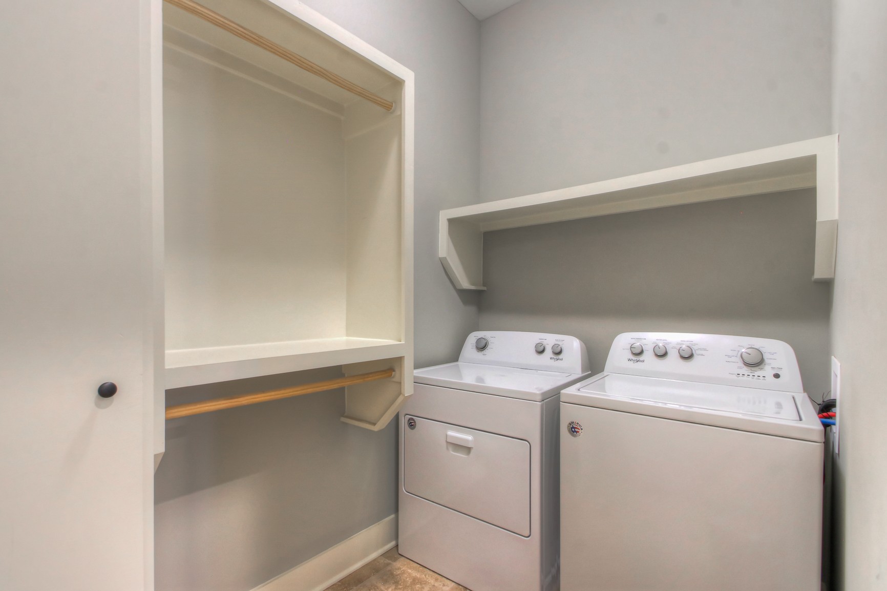 105 Lafayette Ct Unit: D