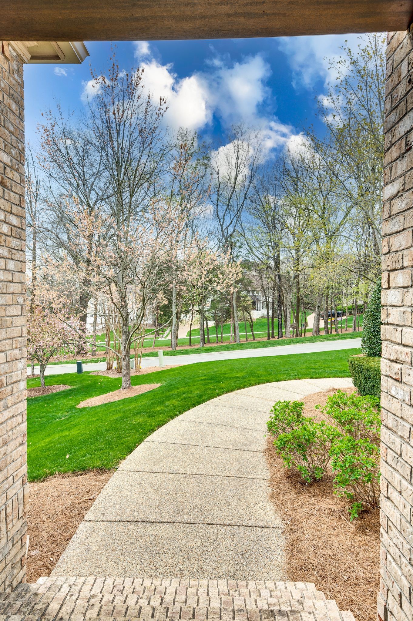 15 Innisbrook Ln