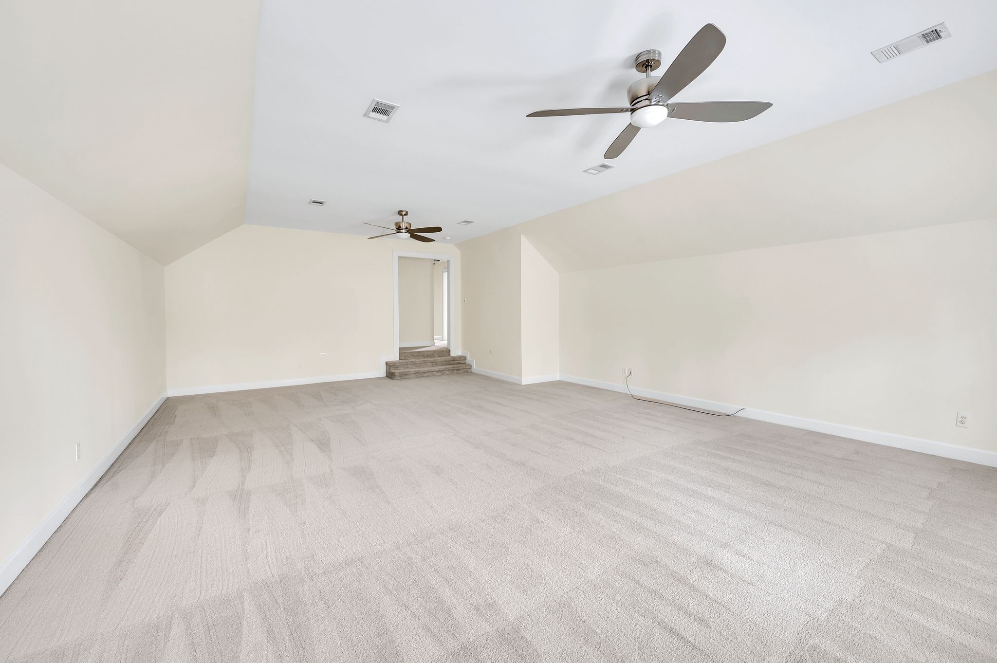 15 Innisbrook Ln