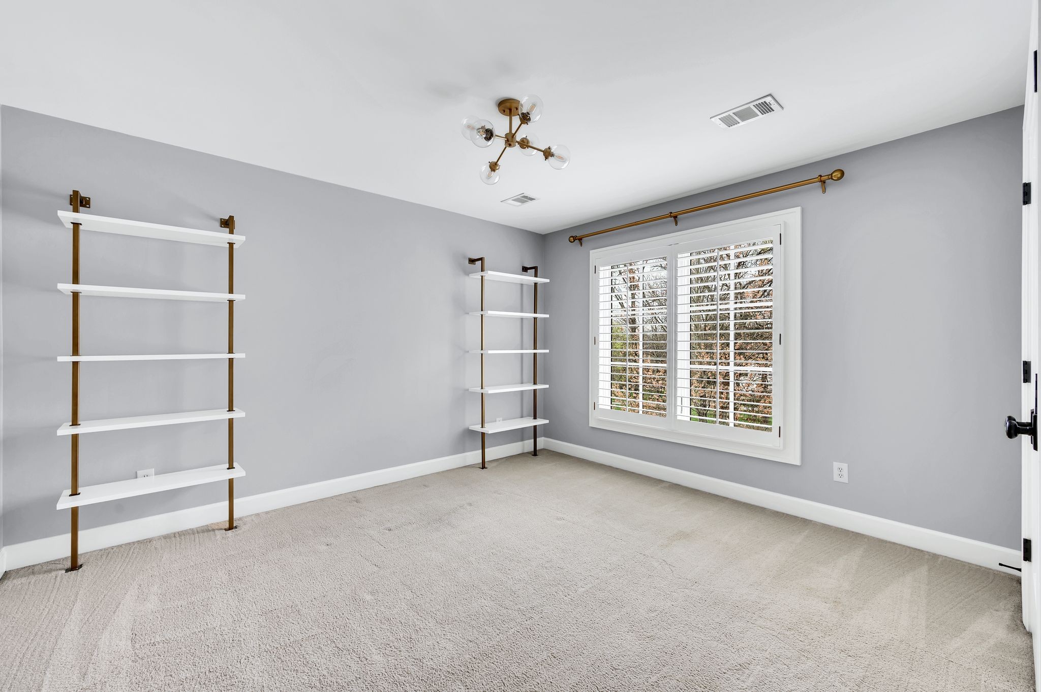 15 Innisbrook Ln