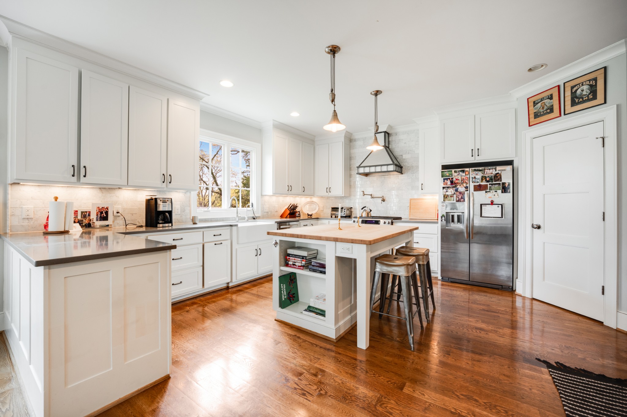 4320 Sunnybrook Dr