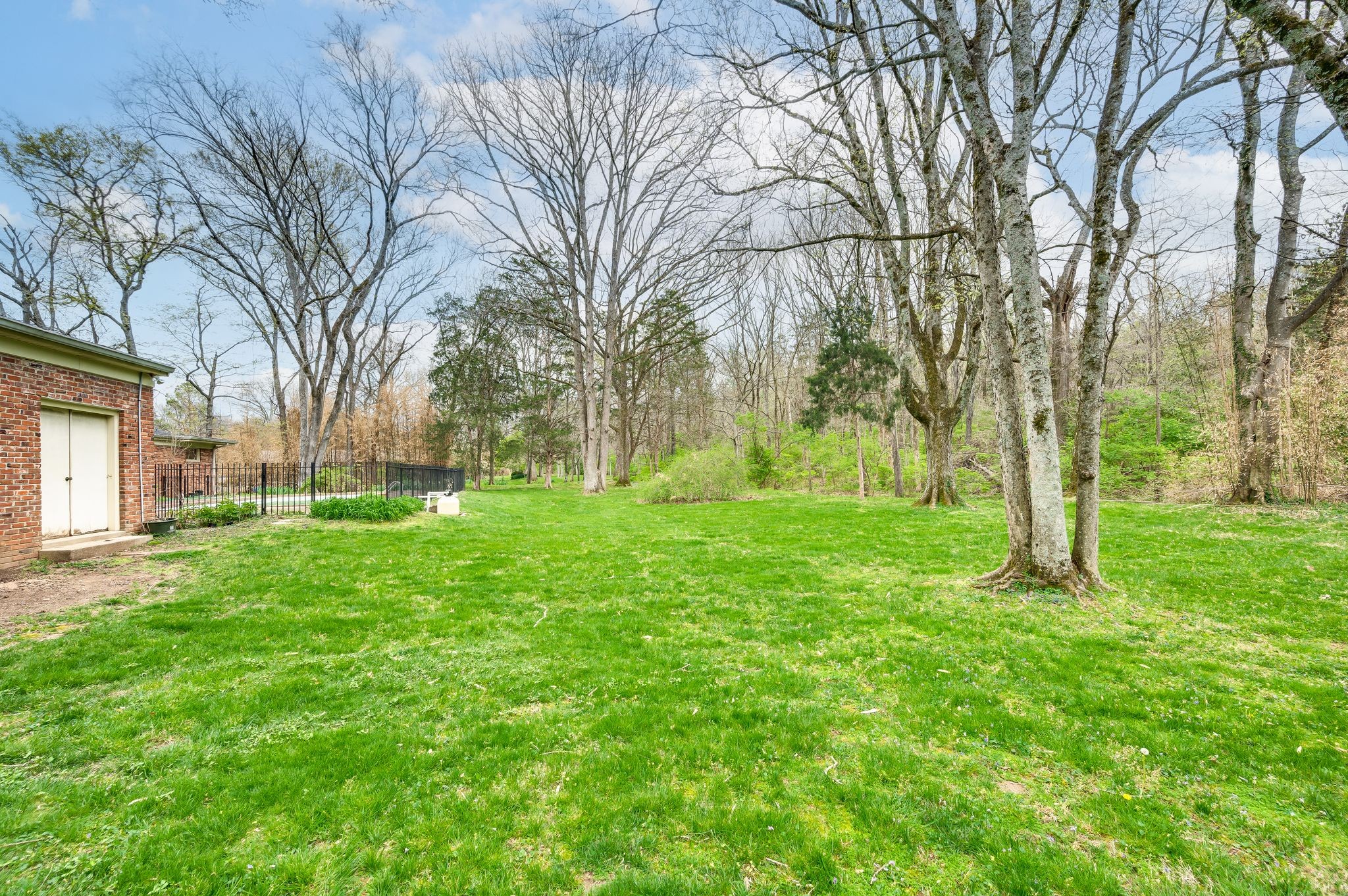 6028 Gardendale Dr
