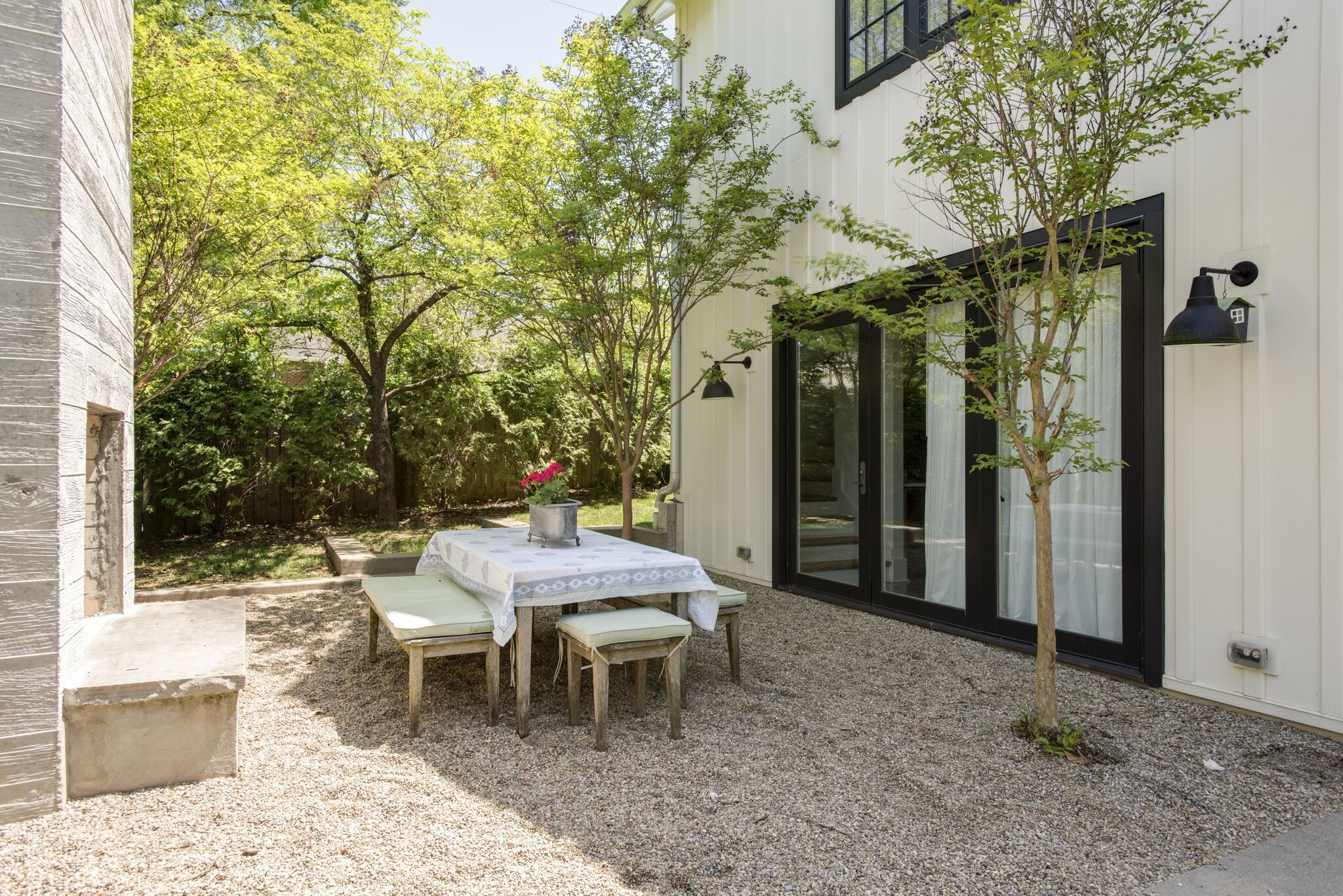 112 Mockingbird Rd