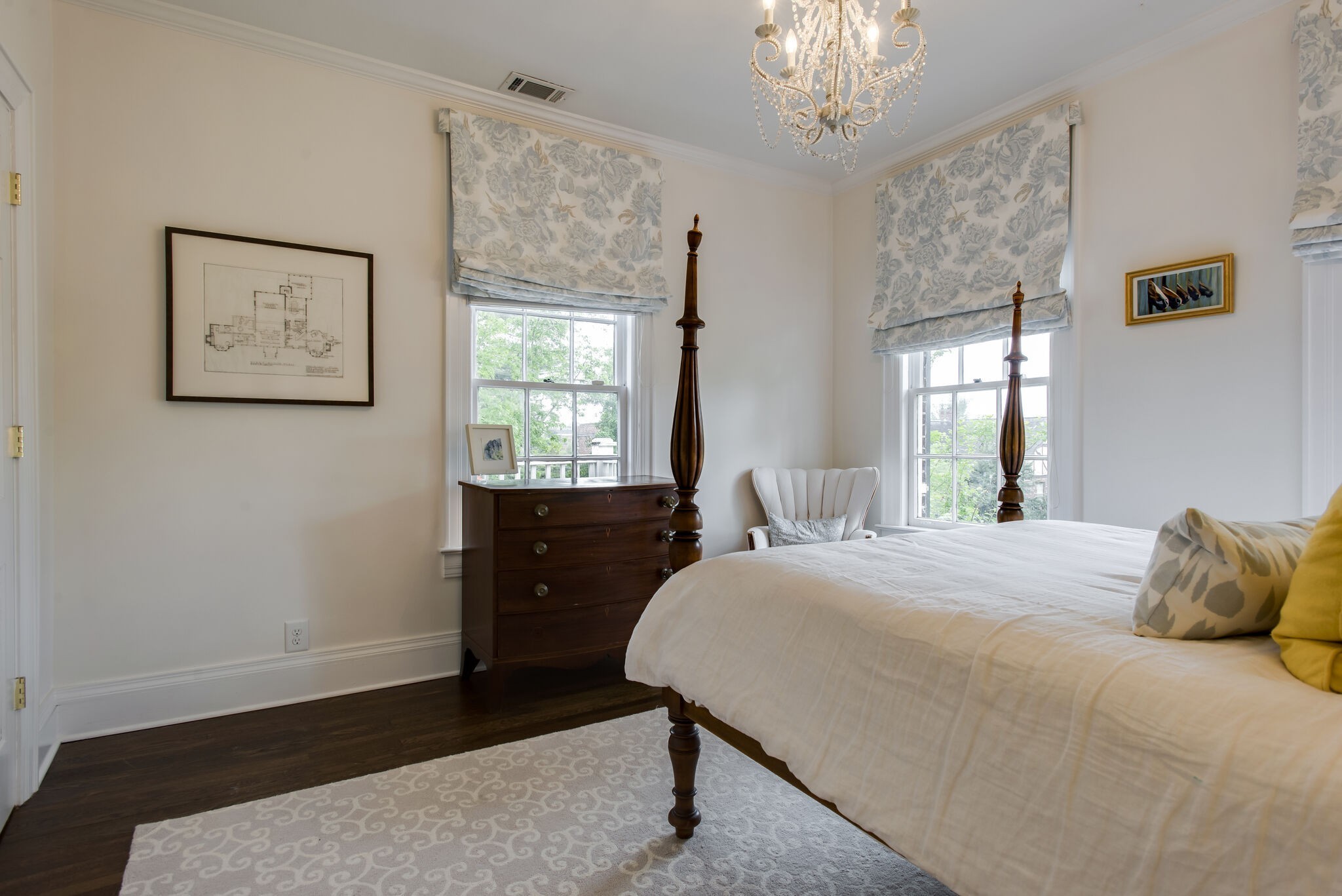 112 Mockingbird Rd