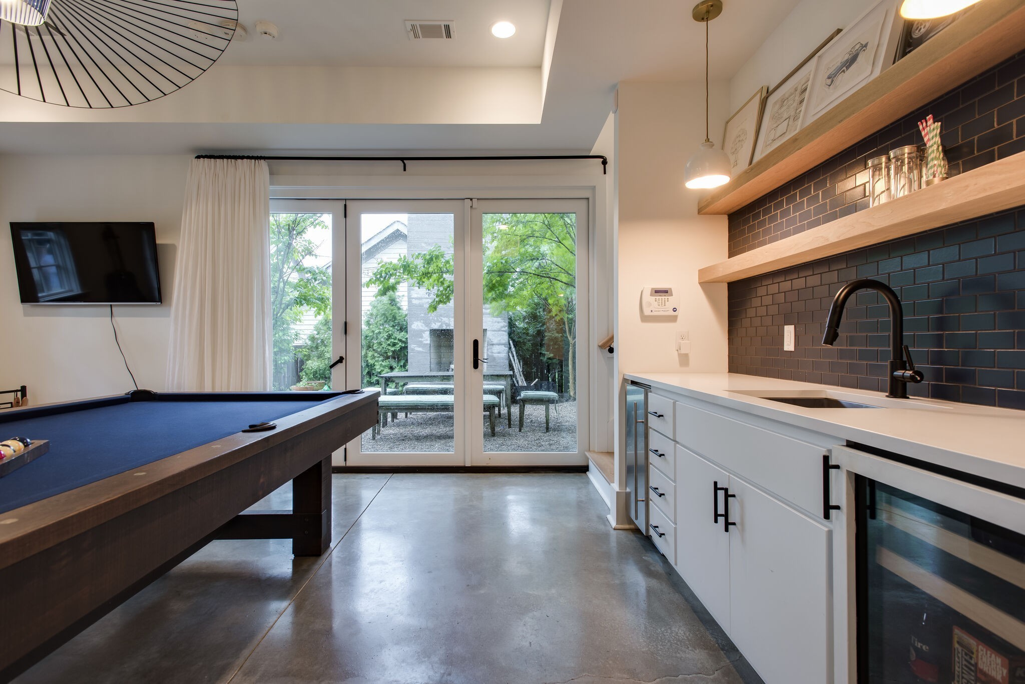 112 Mockingbird Rd