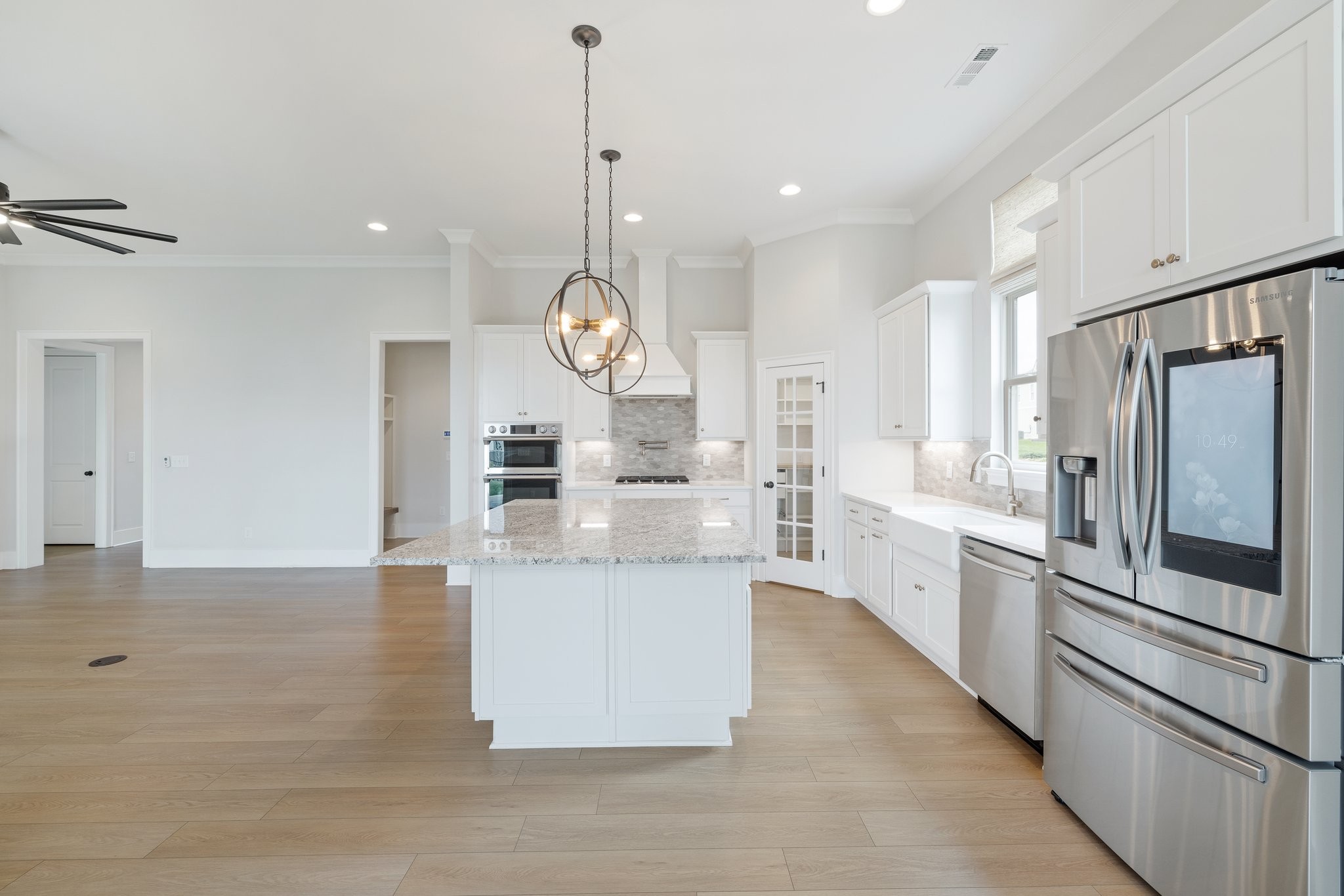 7592 Delancey Dr