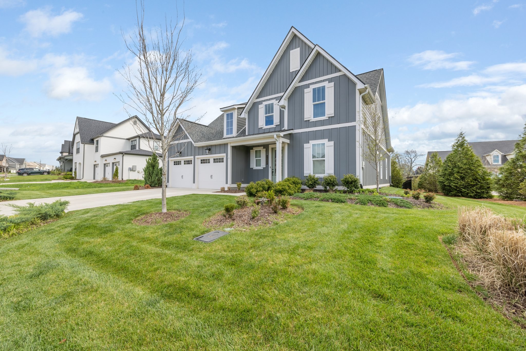 7592 Delancey Dr